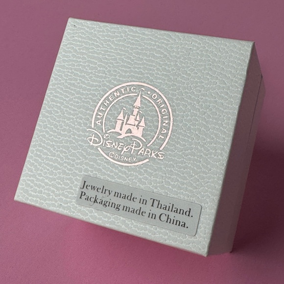 Authentic Disneyland Park 60th Anniversary Pandora Blue enamel pendant - Picture 7 of 11